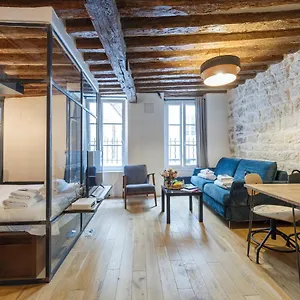 Apartamento Cmg République / Montorgueil __ Nazareth D, París